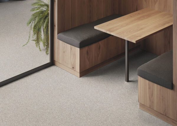 Wykładzina homogeniczna Tarkett Norma Light Warm Grey 0044